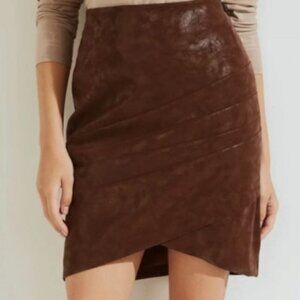 Womens Guess Brown Faux Suede Mini Skirt Women’s Size Small NWT